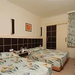 アパートホテル Okan Tower 4*