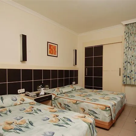 Apartahotel Okan Tower 4*