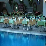 Okan Tower 아파트호텔 4*
