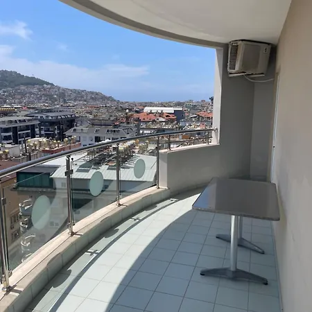 Hotel apartamentowy Okan Tower