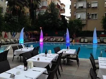 Hotel de apartamente Okan Tower 4*