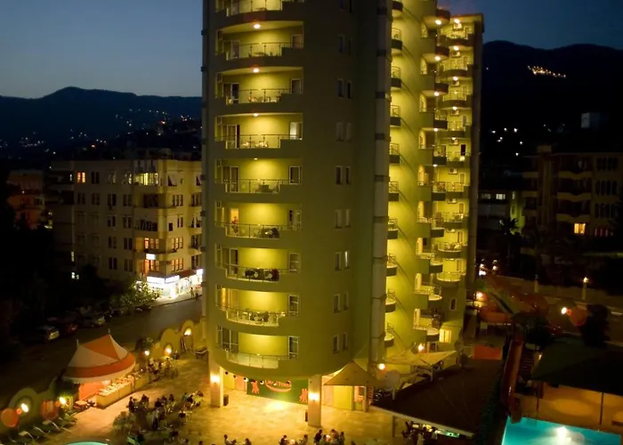 Lejlighedshotel Okan Tower 4*