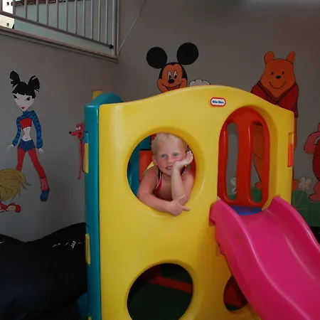 Okan Tower 아파트호텔 4*